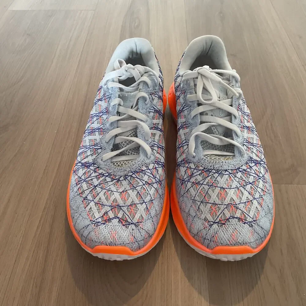Under Armour Flow Velociti Wind Sample Running Shoes Womens Sizez 9